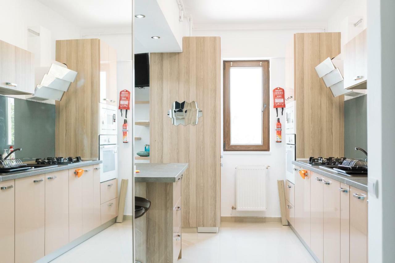 Luxury Flat 9 Near Metro Apartment บูคาเรสต์ ภายนอก รูปภาพ